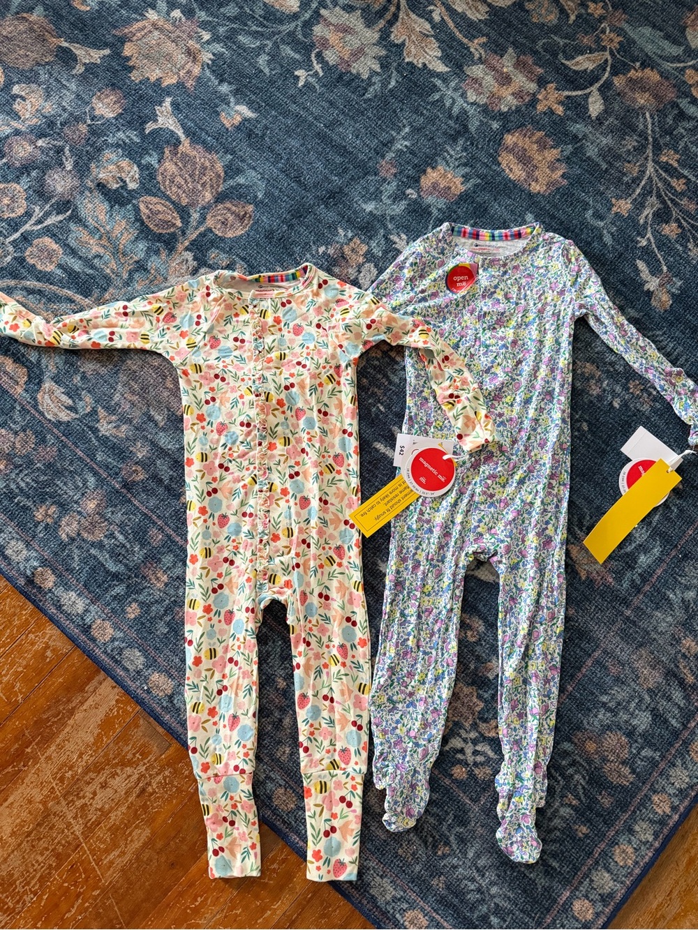 NWT magnetic me baby onesie 18-24 months